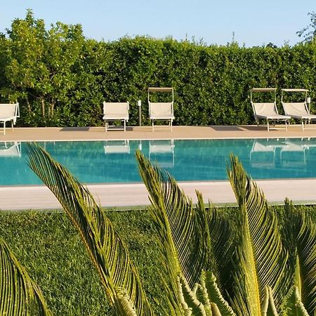 Villa Minerva Family Relais Alezio Bagian luar foto