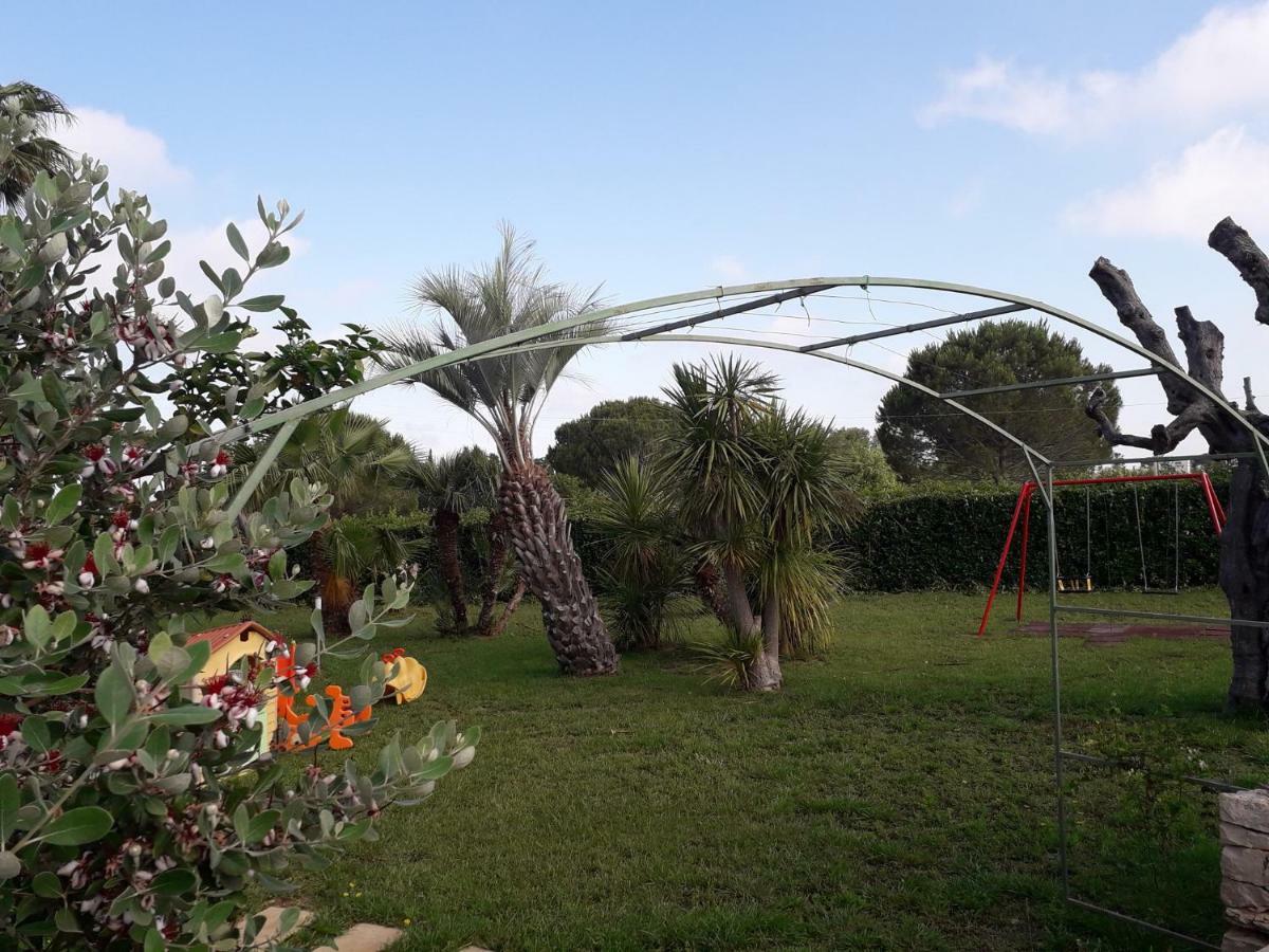 Villa Minerva Family Relais Alezio Bagian luar foto