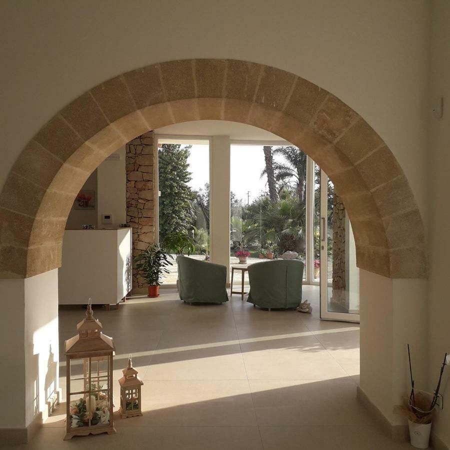 Villa Minerva Family Relais Alezio Bagian luar foto